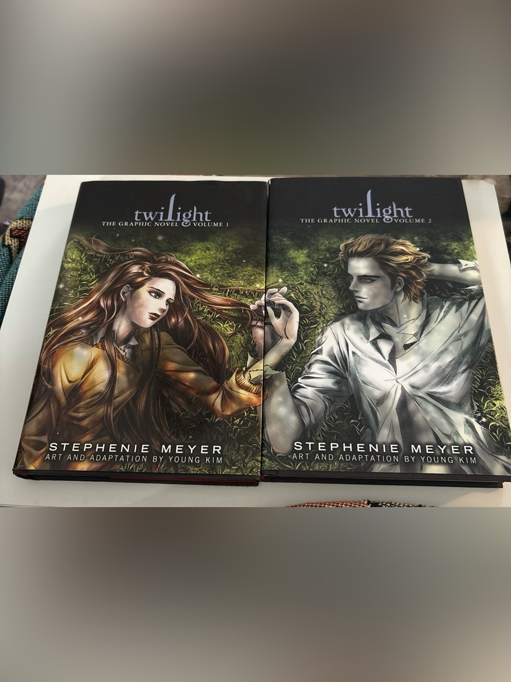 Twilight: The Graphic Novel Volumes 1 & 2 by Stephenie Meyer - Green Cover Set